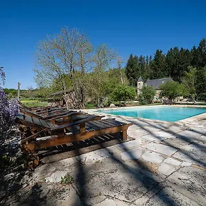 Le Moulin De Planiol Couette-café